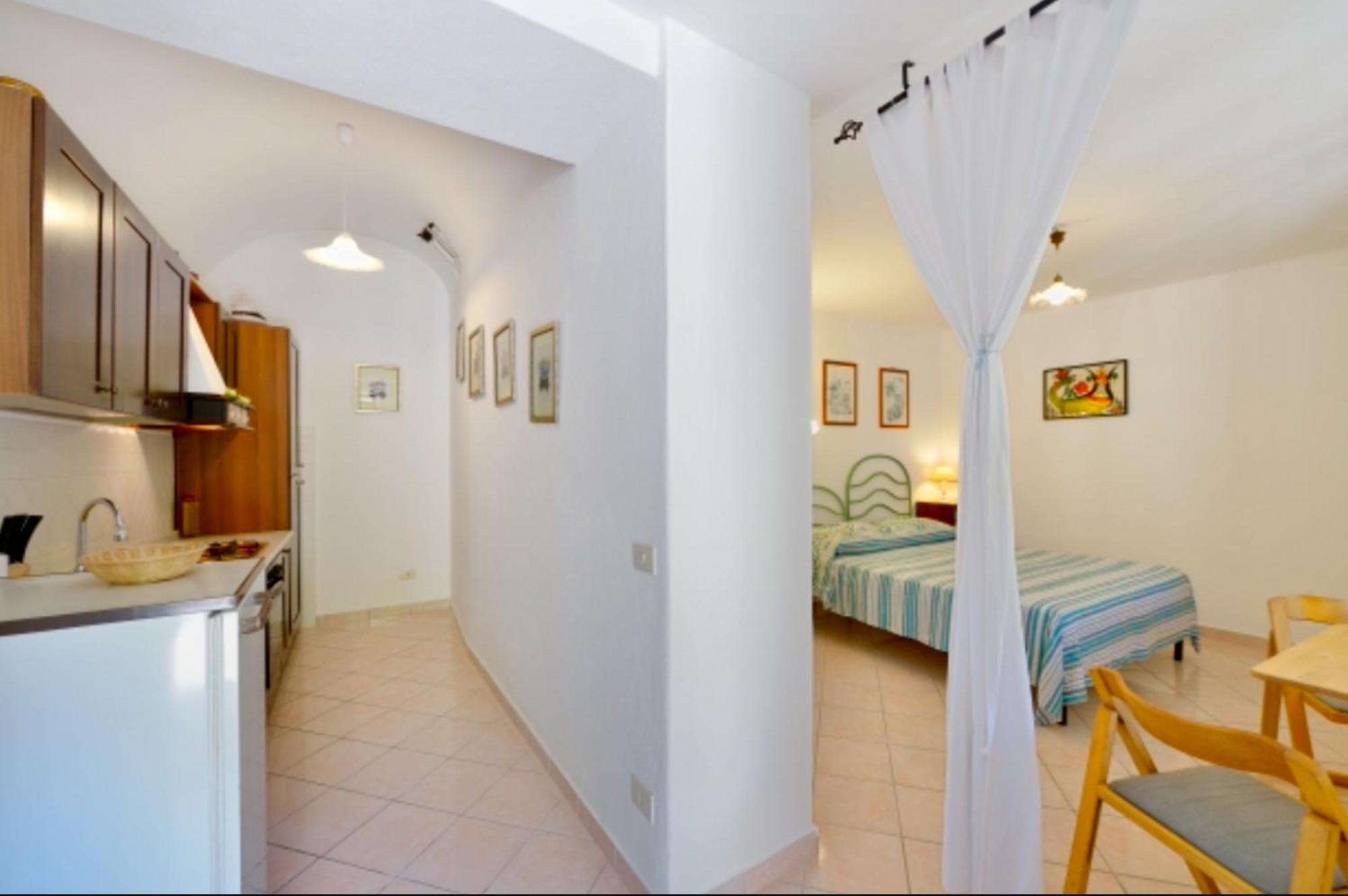 Villa Vincenzo Di Meglio バラーノ・ディスキア 部屋 写真
