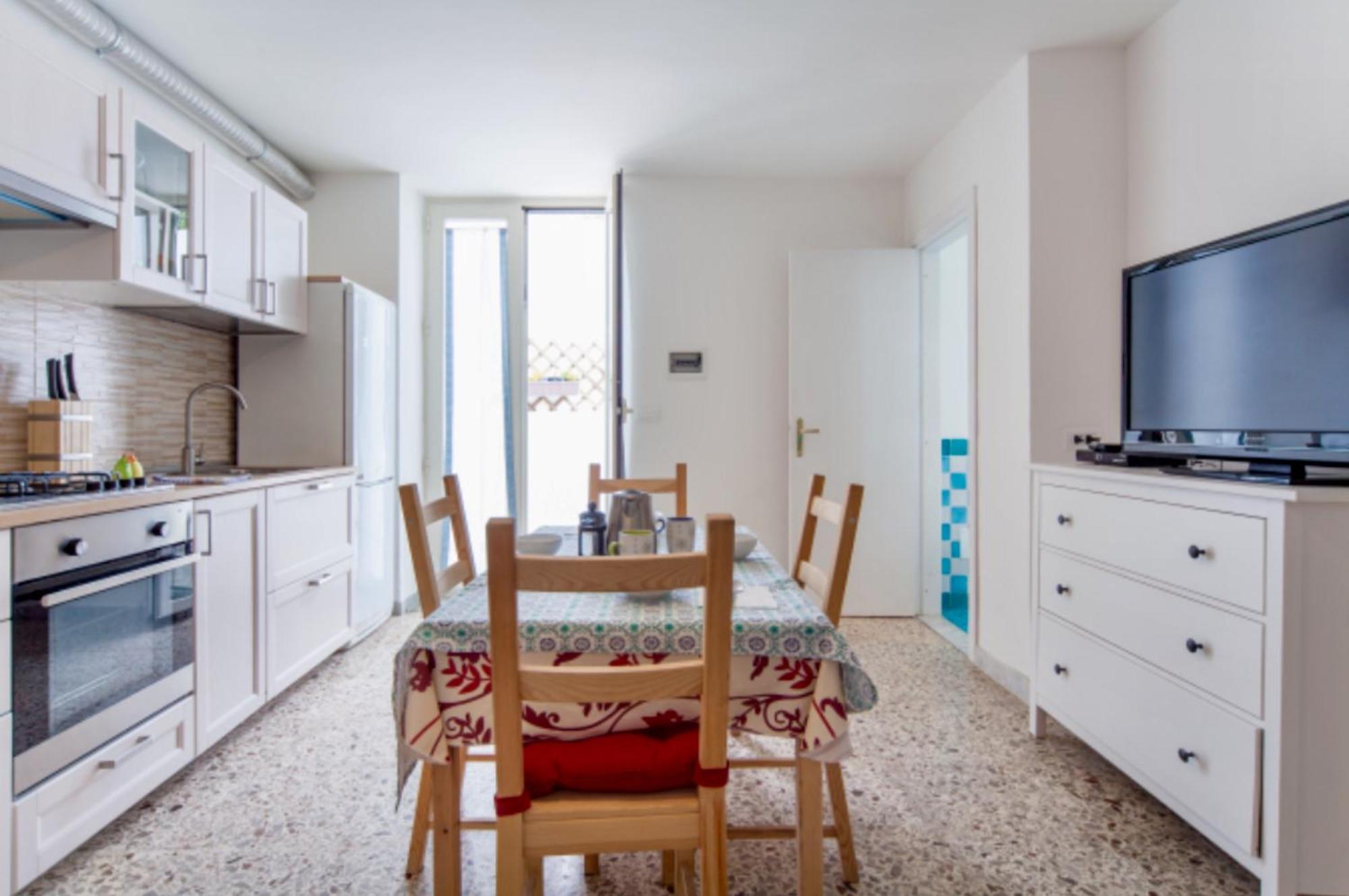 Villa Vincenzo Di Meglio バラーノ・ディスキア 部屋 写真